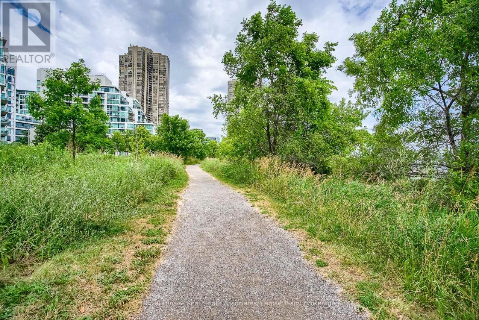 1707 - 3 Marine Parade Drive, Toronto, Ontario  M8V 3Z5 - Photo 31 - W12316937