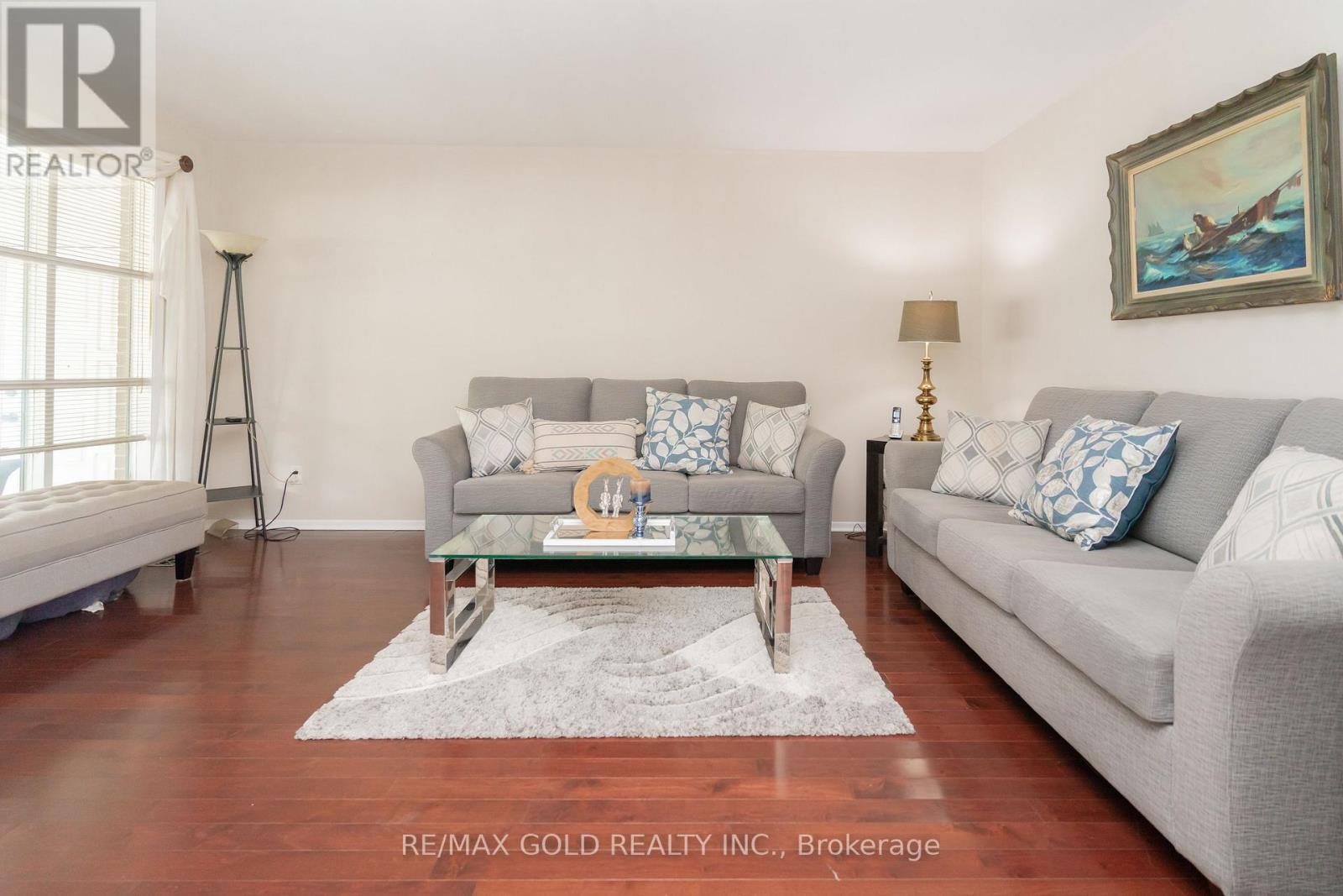 16 Drury Crescent, Brampton, Ontario  L6T 1L2 - Photo 10 - W12316966