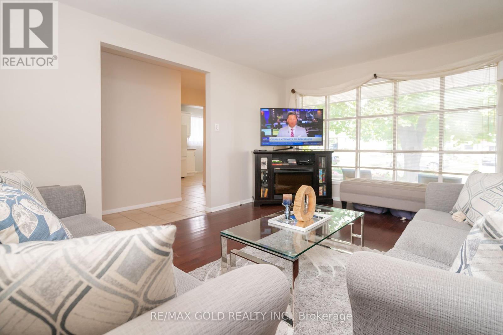 16 Drury Crescent, Brampton, Ontario  L6T 1L2 - Photo 12 - W12316966