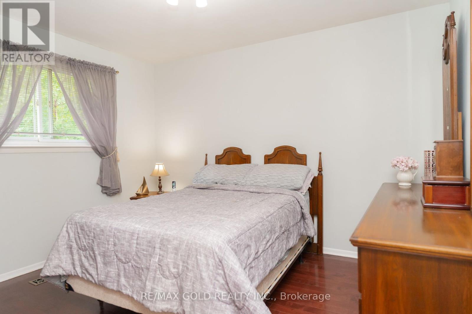 16 Drury Crescent, Brampton, Ontario  L6T 1L2 - Photo 21 - W12316966