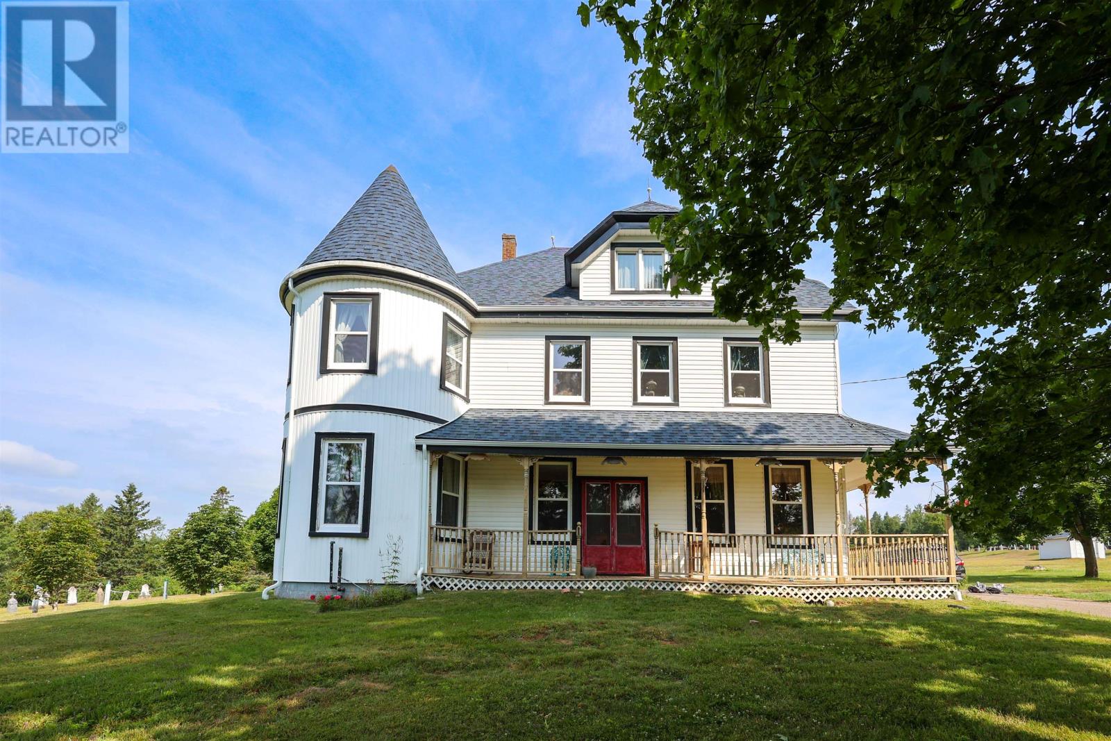 1463 Route 13, Kellys Cross, Prince Edward Island  C0A 1Y0 - Photo 2 - 202519224