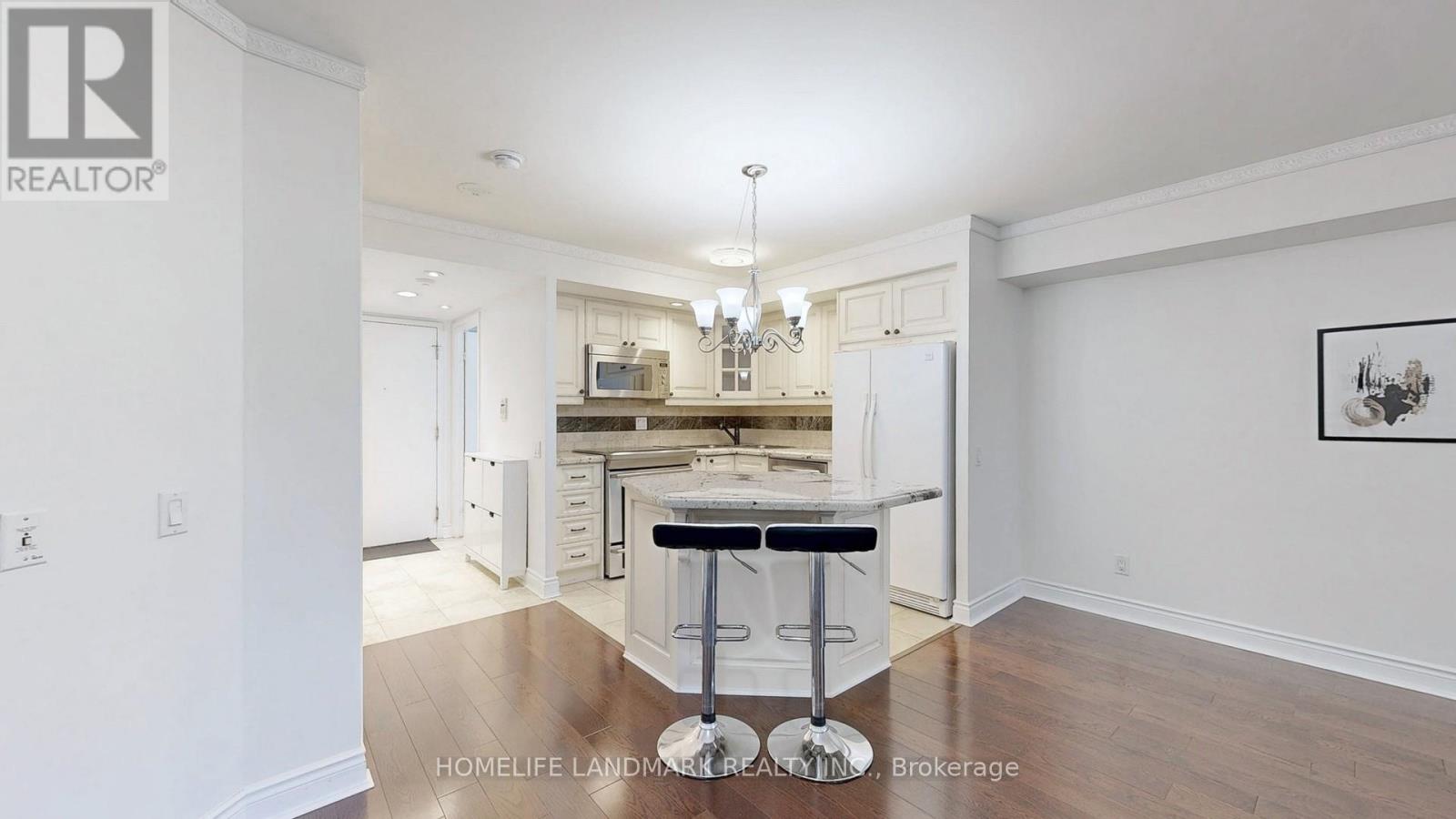 809 - 5 Northtown Way, Toronto, Ontario  M2N 7A1 - Photo 13 - C12317108