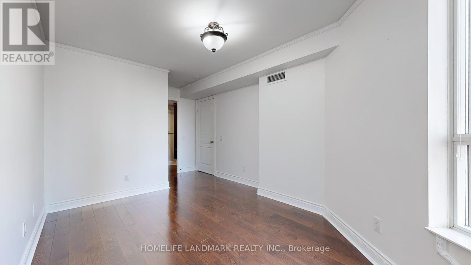 809 - 5 Northtown Way, Toronto, Ontario  M2N 7A1 - Photo 21 - C12317108