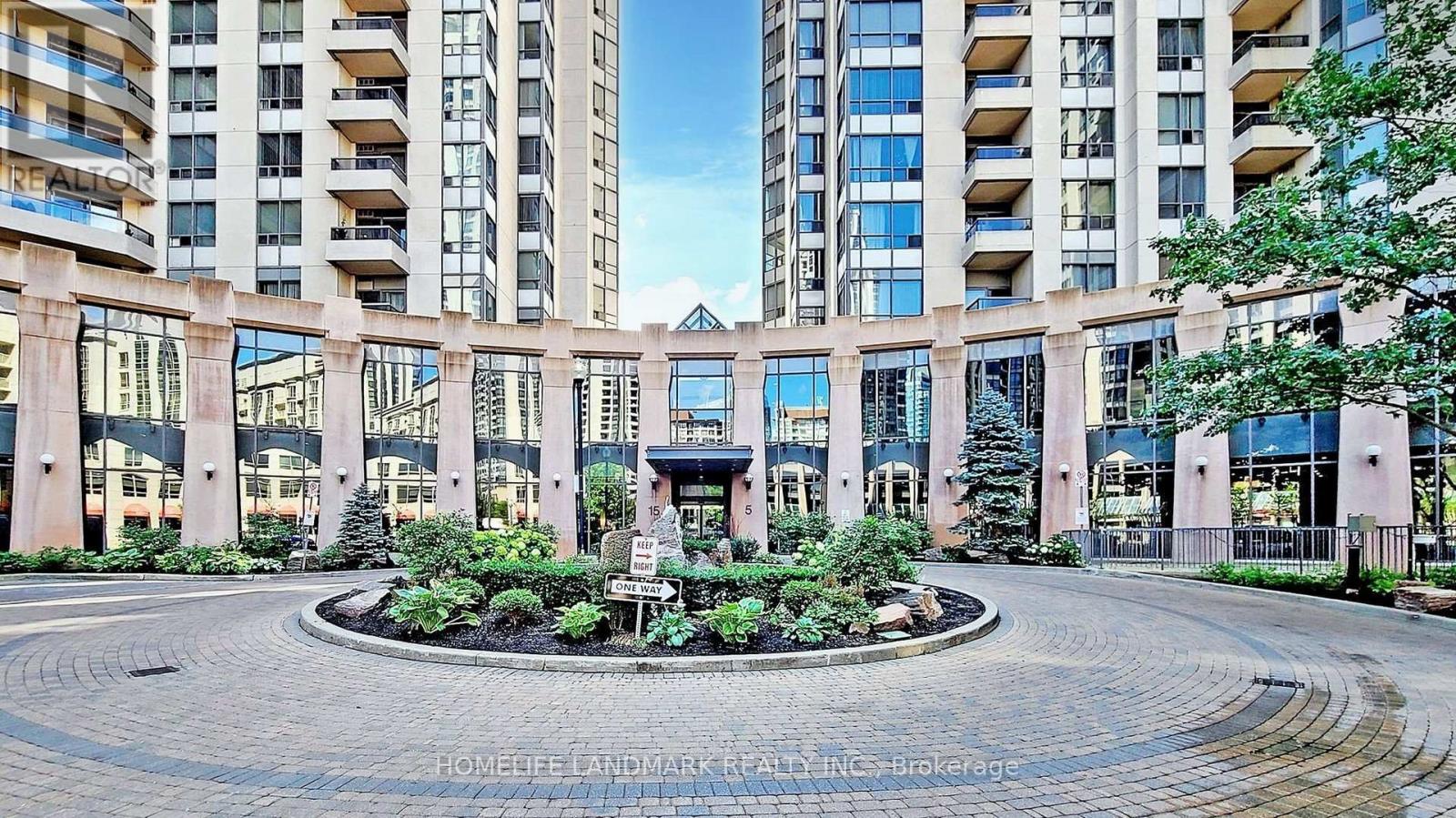 809 - 5 Northtown Way, Toronto, Ontario  M2N 7A1 - Photo 3 - C12317108