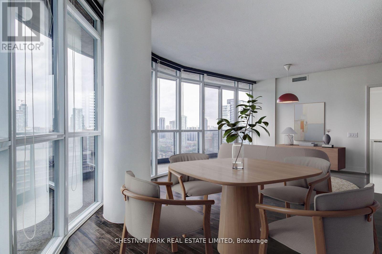 3205 - 25 Carlton Street, Toronto, Ontario  M5B 1L2 - Photo 2 - C12317148