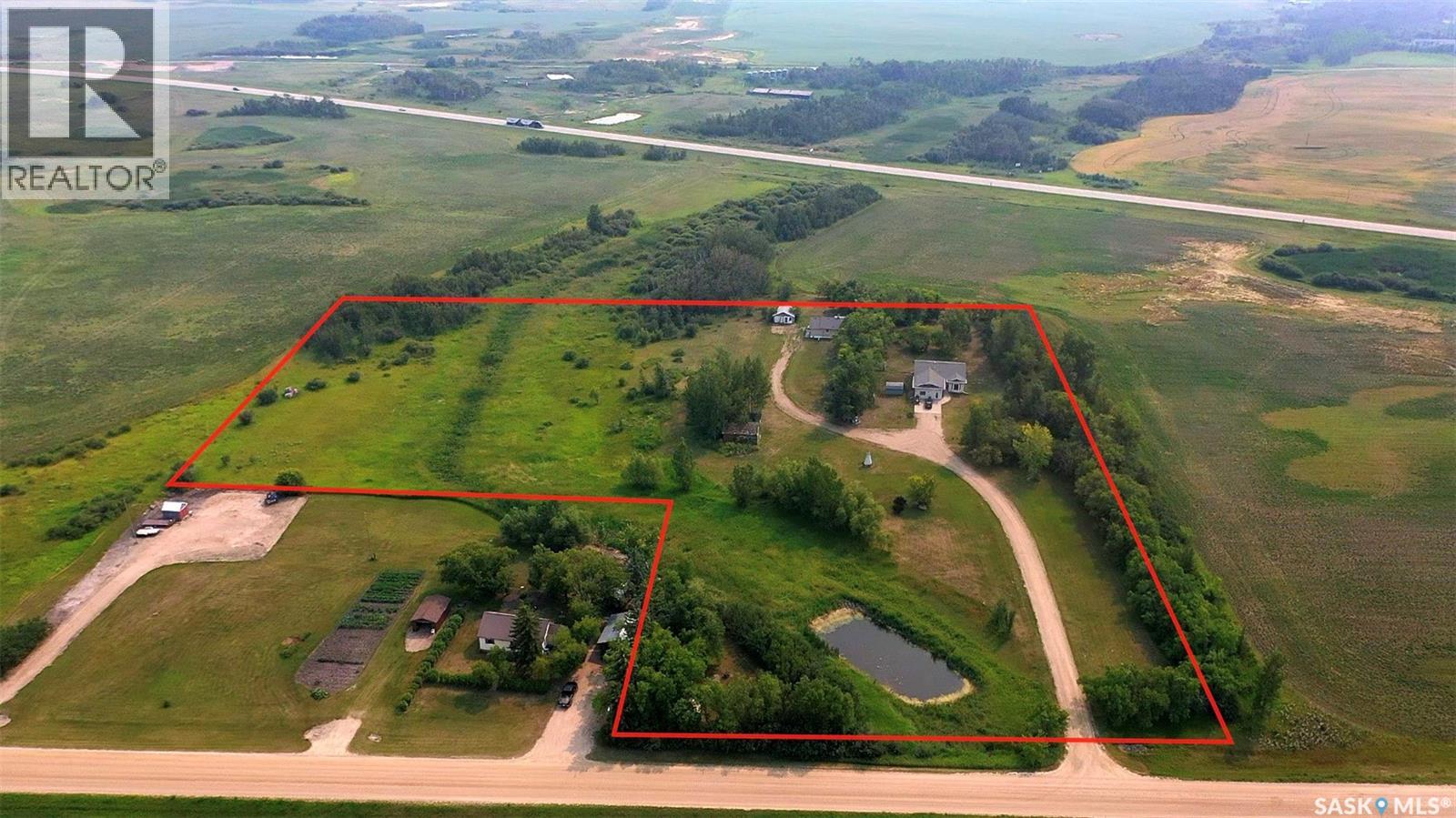 1000 Railway Avenue W, Foam Lake, Saskatchewan  S0A 1A0 - Photo 2 - SK010878