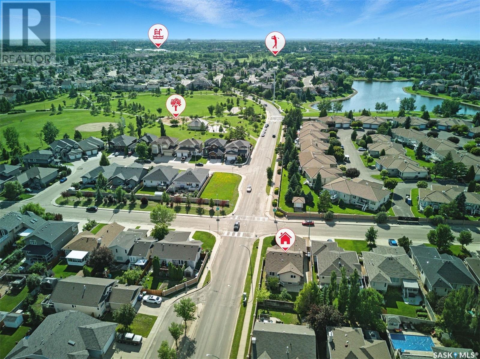 Property at 102 Bayfield CRESCENT image 2