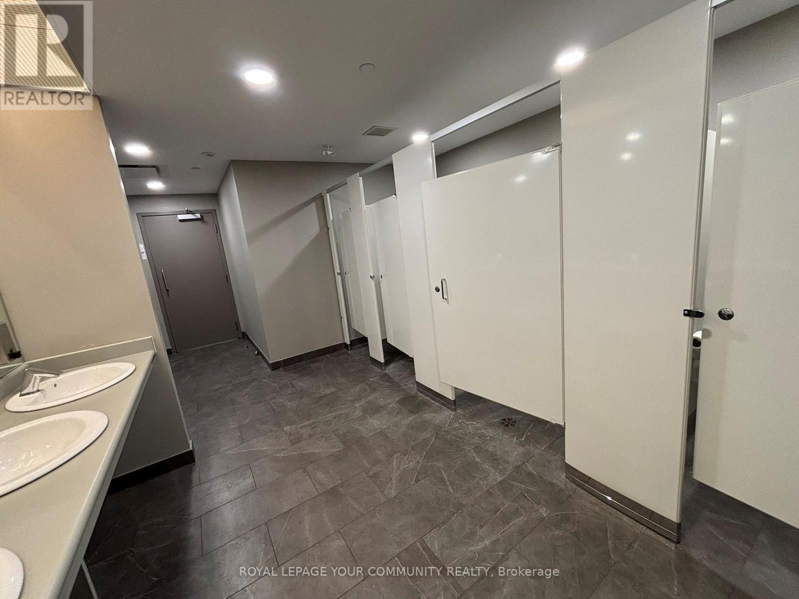 200 C - 175 Mostar Street, Whitchurch-Stouffville, Ontario  L4A 0Y2 - Photo 18 - N12317157