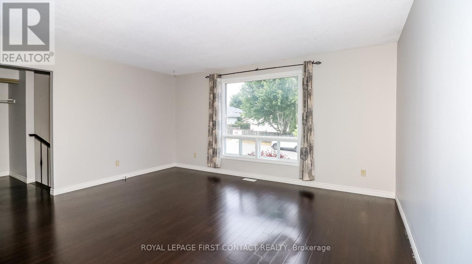 56 Mcconkey Place, Barrie, Ontario  L4N 6H3 - Photo 10 - S12317121