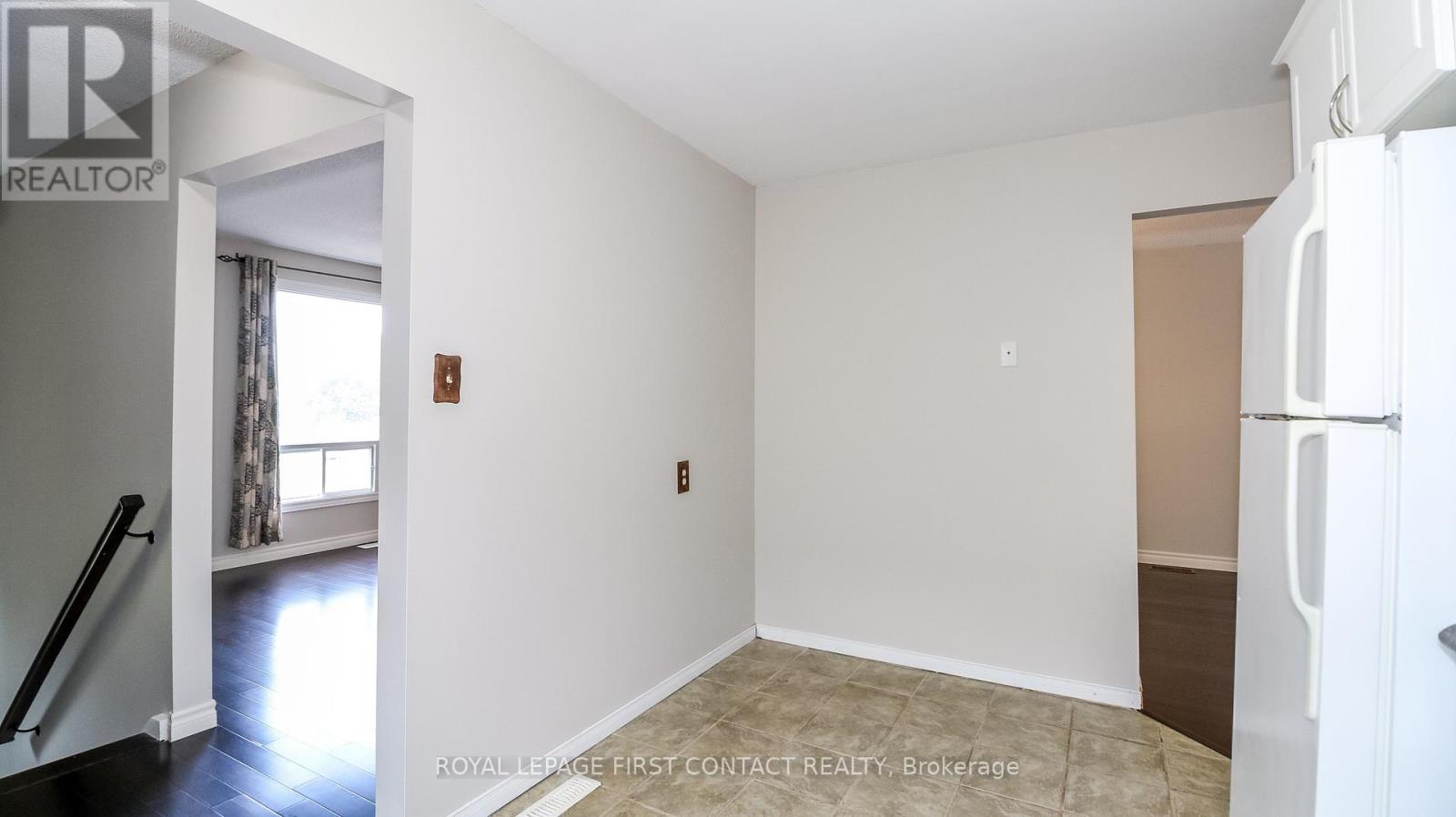 56 Mcconkey Place, Barrie, Ontario  L4N 6H3 - Photo 13 - S12317121