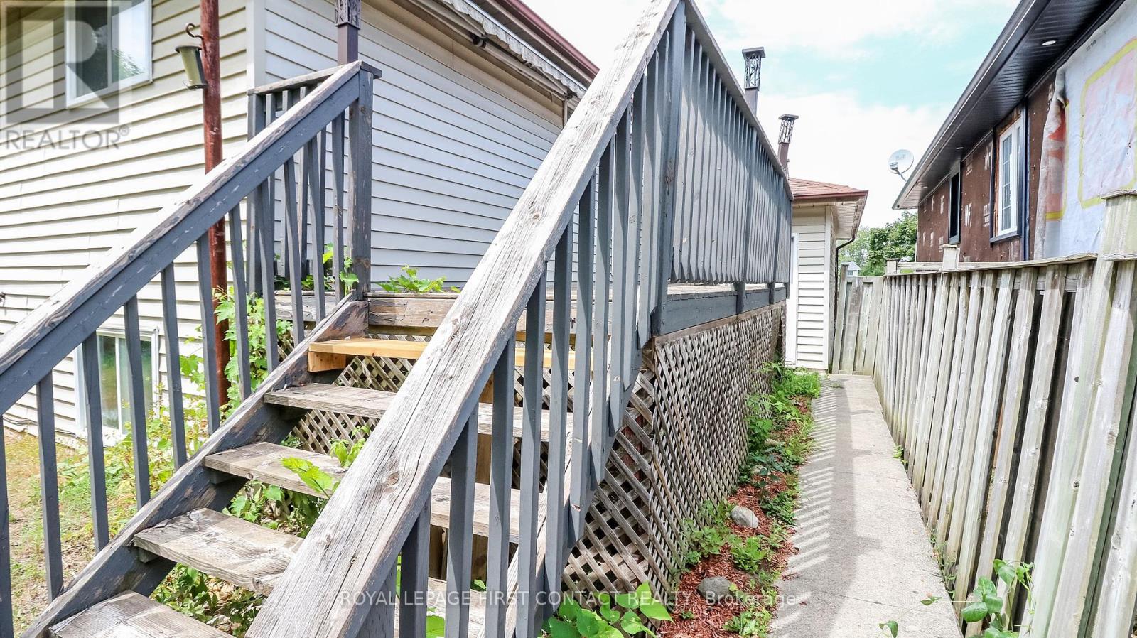 56 Mcconkey Place, Barrie, Ontario  L4N 6H3 - Photo 31 - S12317121