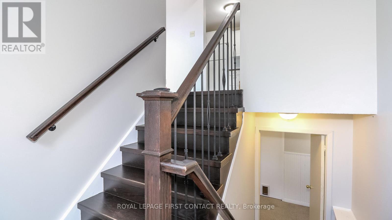 56 Mcconkey Place, Barrie, Ontario  L4N 6H3 - Photo 5 - S12317121