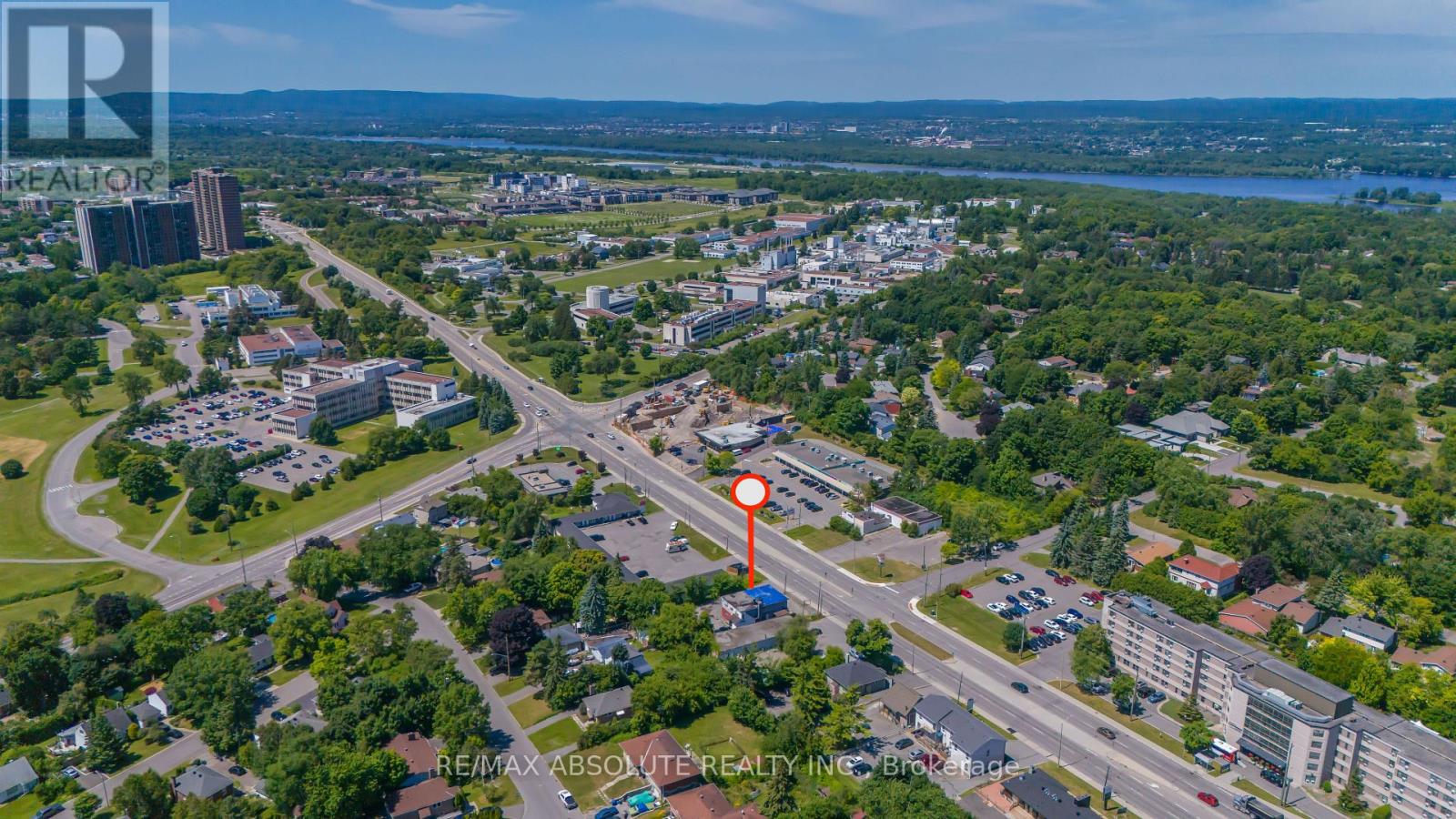 1690 Montreal Road, Ottawa, Ontario  K1J 6N5 - Photo 5 - X12308253
