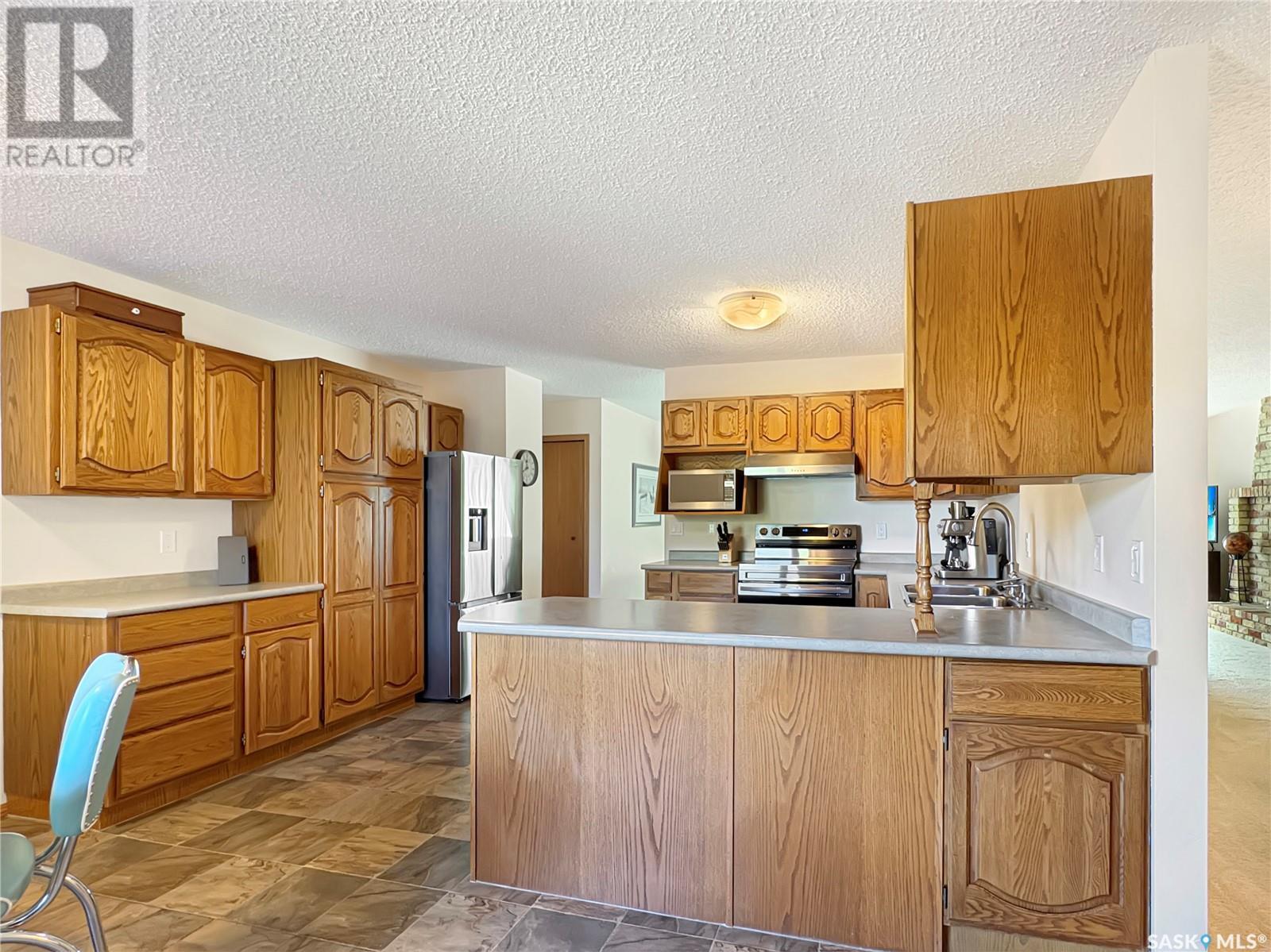 2411 Meadow Lark Lane, North Battleford, Saskatchewan  S9A 3V1 - Photo 15 - SK014069