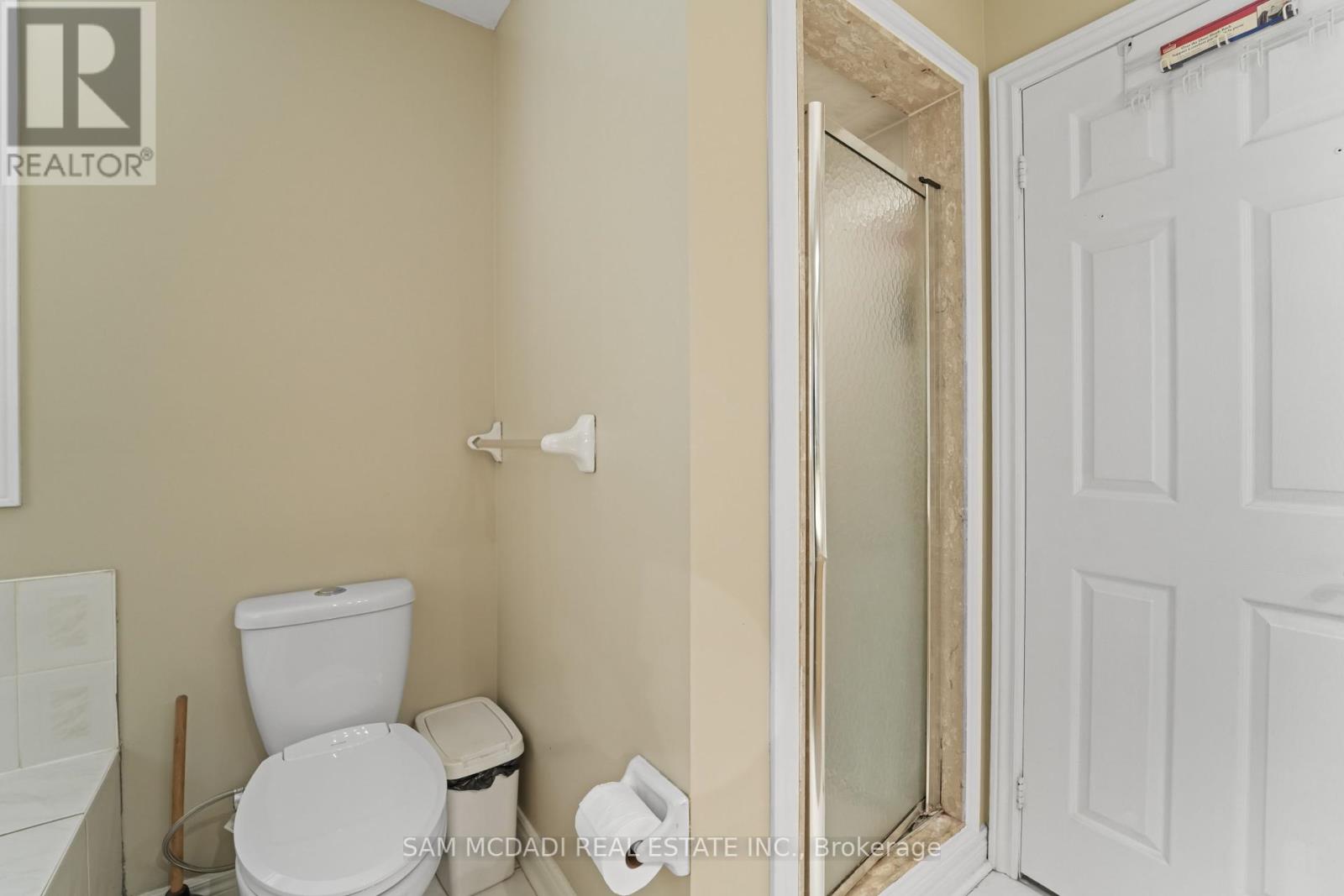 2530 Nichols Drive, Oakville, Ontario  L6H 7L3 - Photo 22 - W12317081