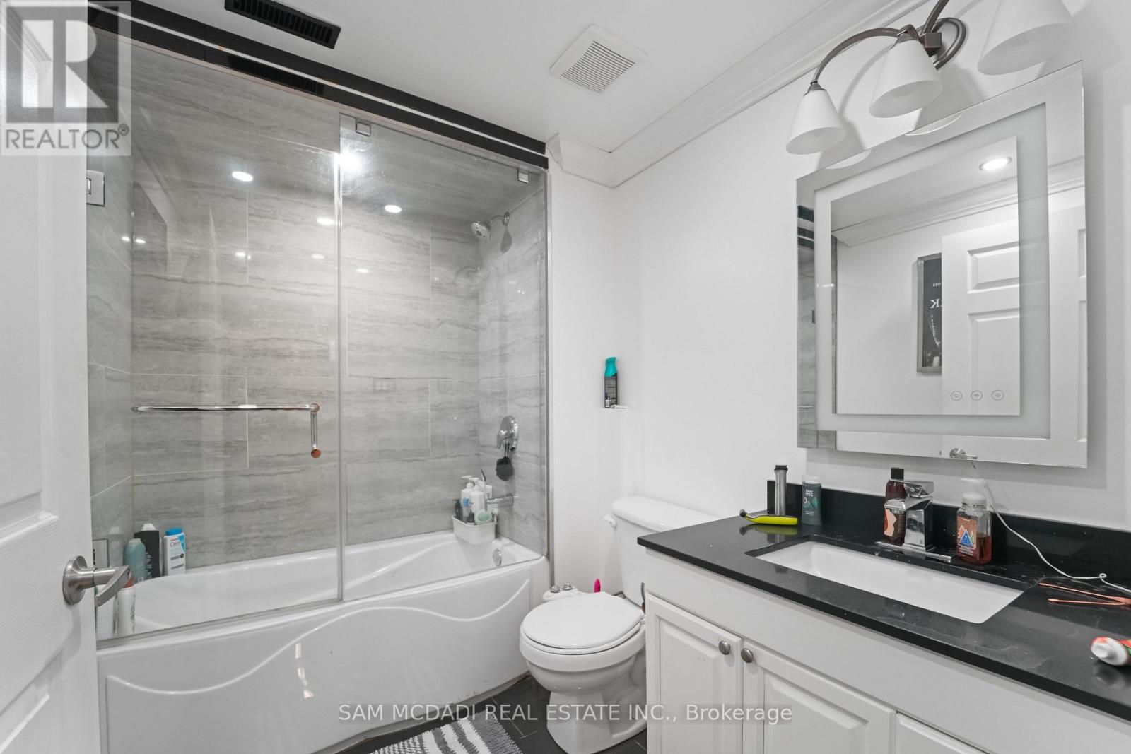 2530 Nichols Drive, Oakville, Ontario  L6H 7L3 - Photo 41 - W12317081