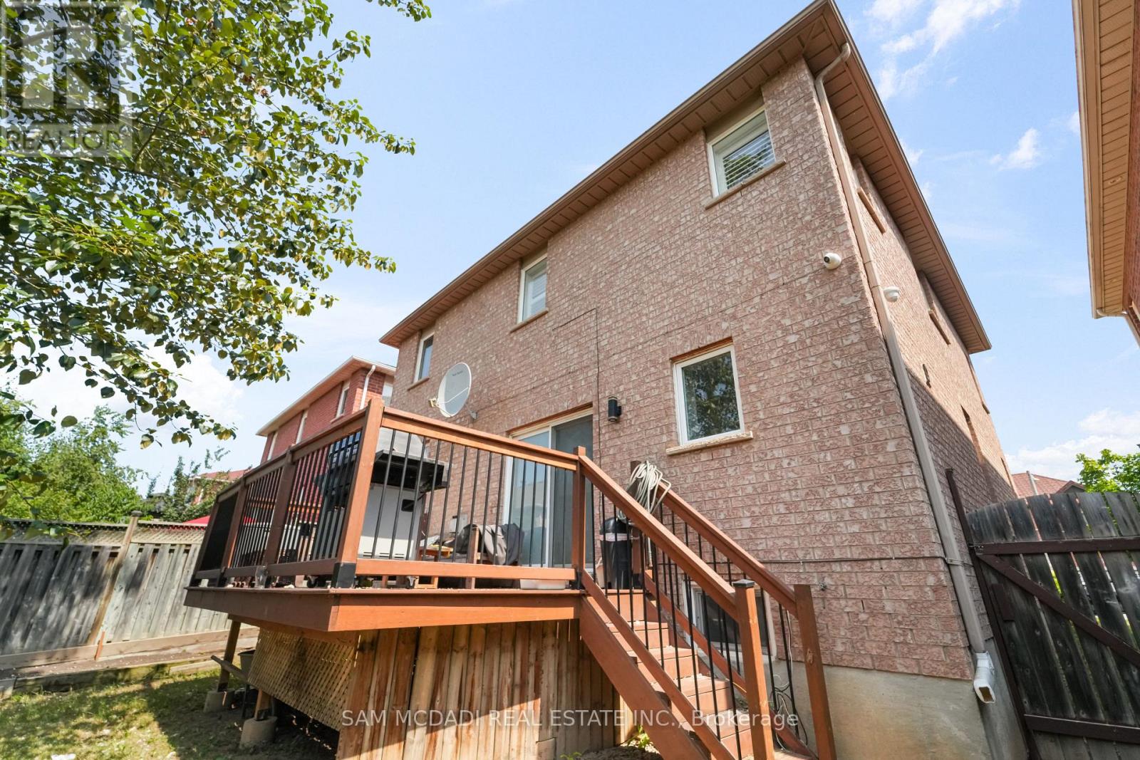 2530 Nichols Drive, Oakville, Ontario  L6H 7L3 - Photo 43 - W12317081