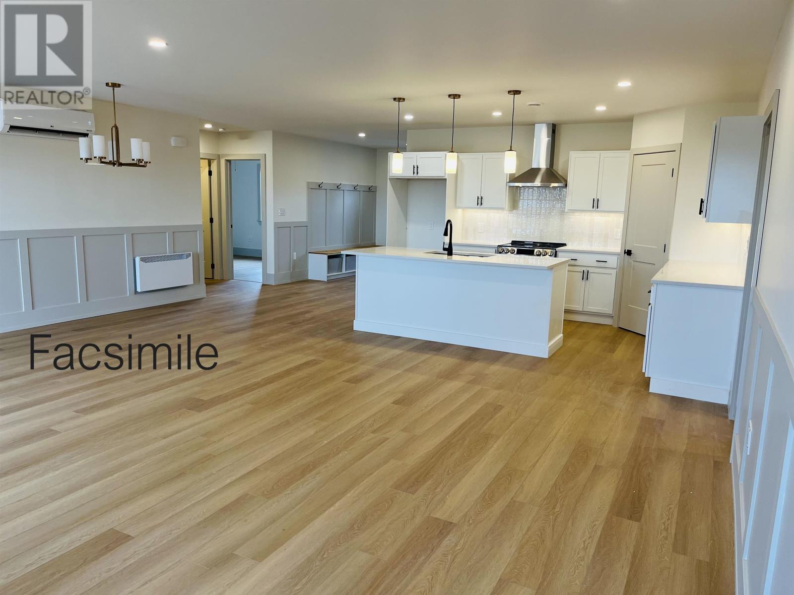 Property at 117 WATERS EDGE Lane image 4