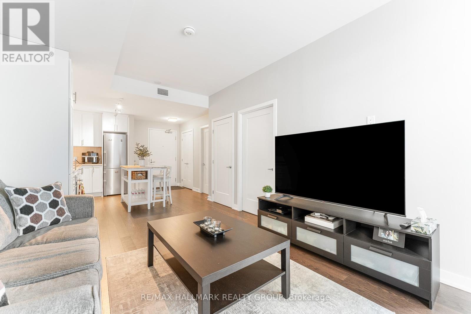 503 - 570 De Mazenod Avenue, Ottawa, Ontario  K1S 5X2 - Photo 15 - X12317176
