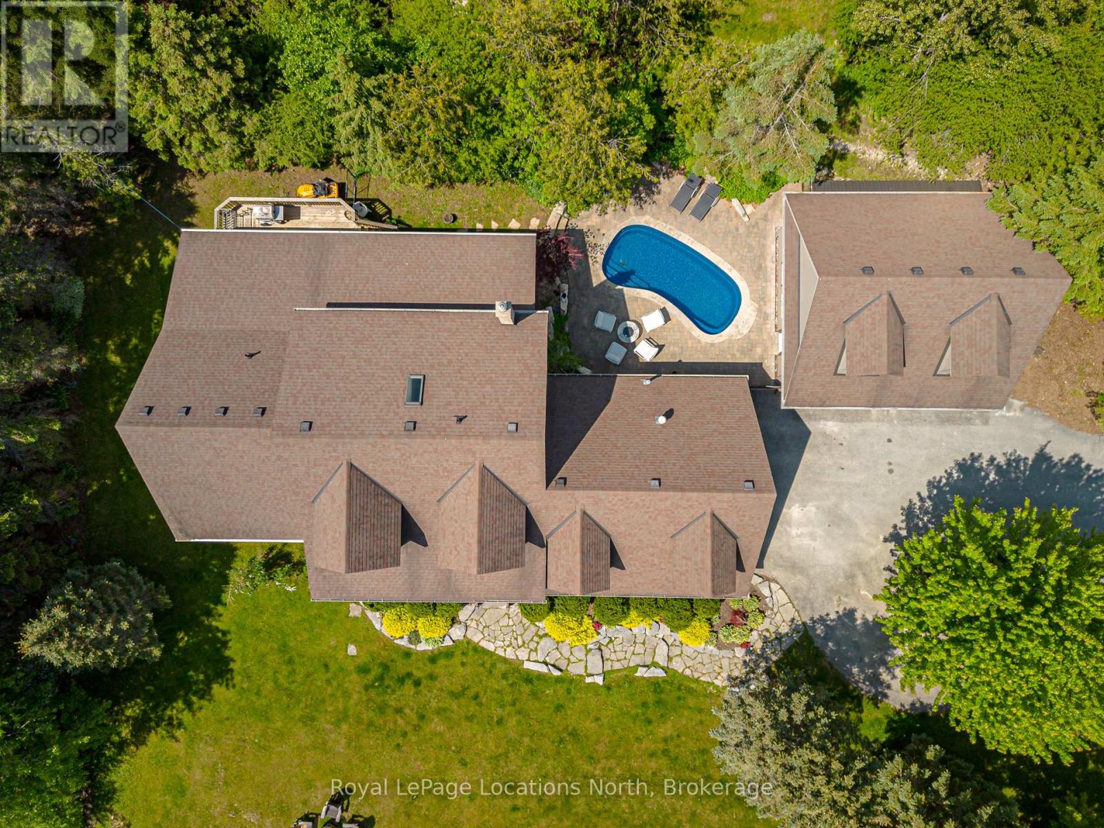 13 Parkland Drive, Clearview, Ontario  L9Y 3Y9 - Photo 5 - S12317174