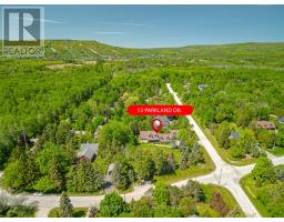 13 PARKLAND DRIVE, clearview, Ontario