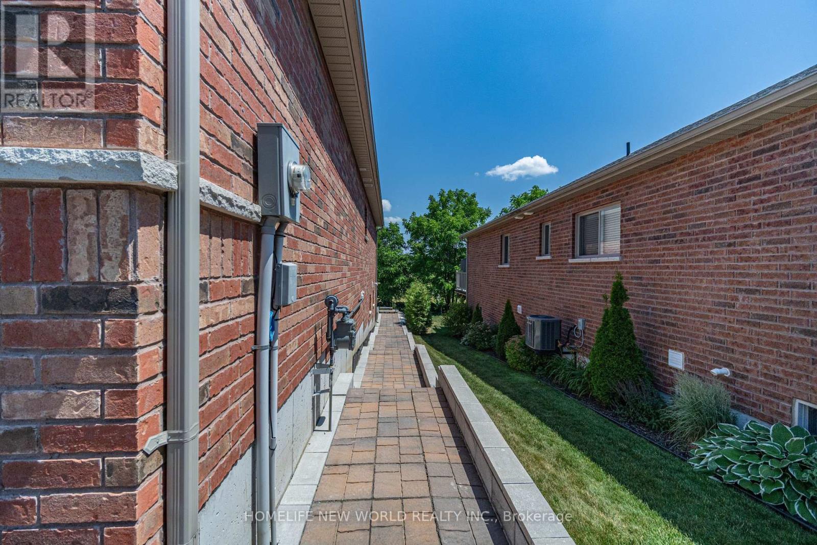 17 Old Trafford Drive, Trent Hills, Ontario  K0L 1Y0 - Photo 5 - X12288982