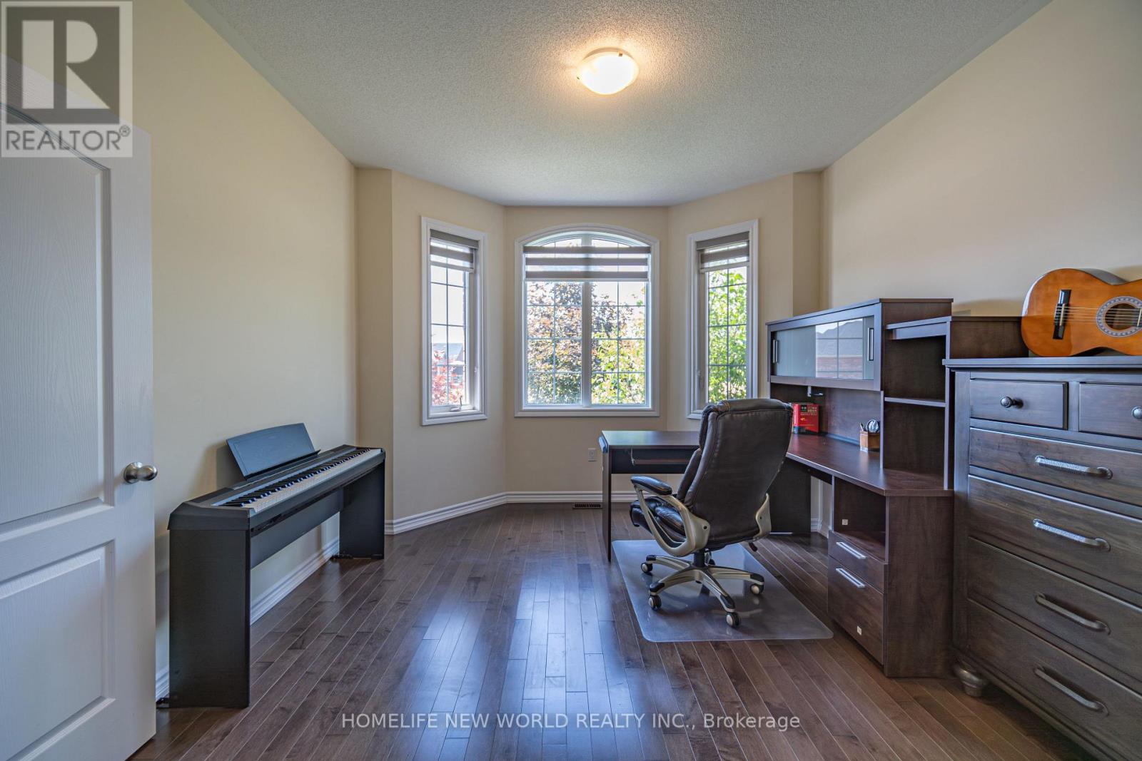 17 Old Trafford Drive, Trent Hills, Ontario  K0L 1Y0 - Photo 12 - X12288982