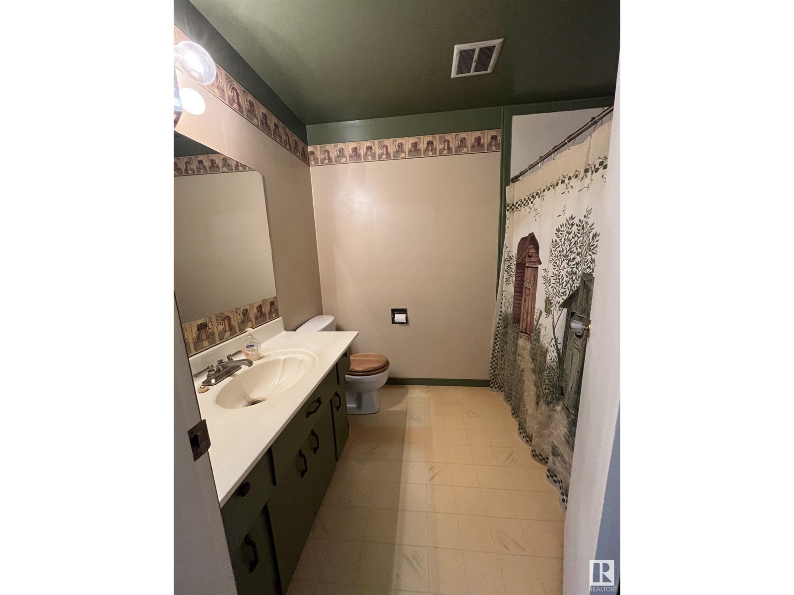 4818 50 St, Barrhead, Alberta  T7N 1G4 - Photo 12 - E4449101