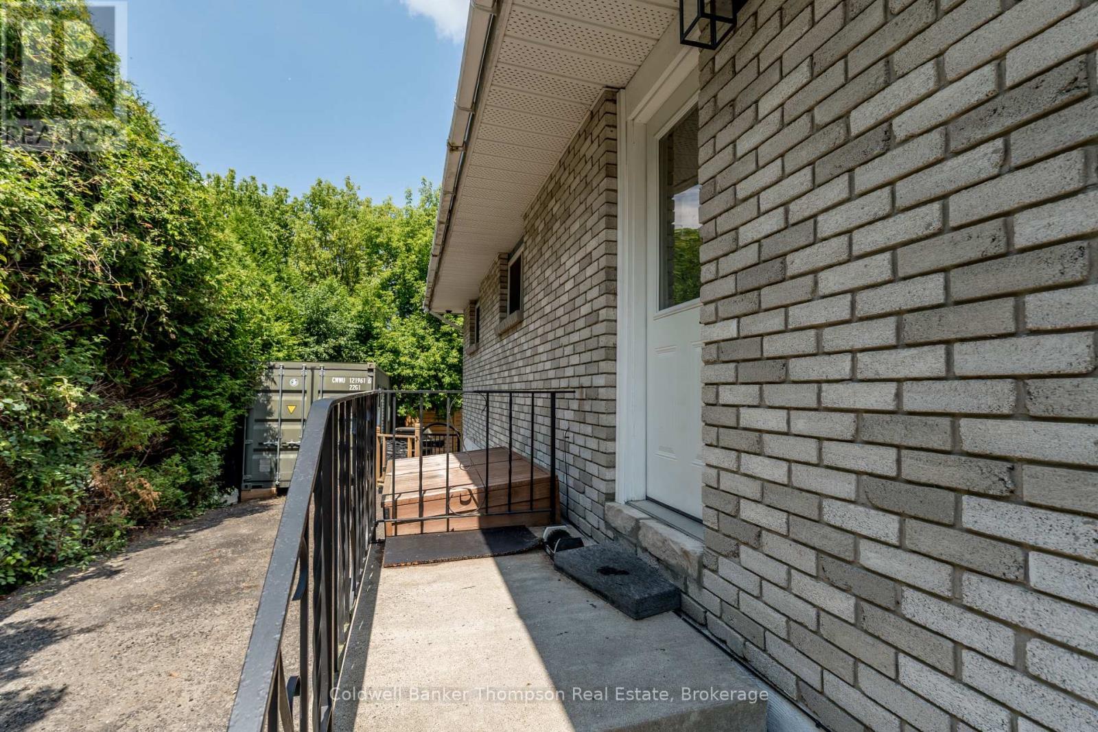 38 Susan Street W, Huntsville, Ontario  P1H 1X2 - Photo 49 - X12317184