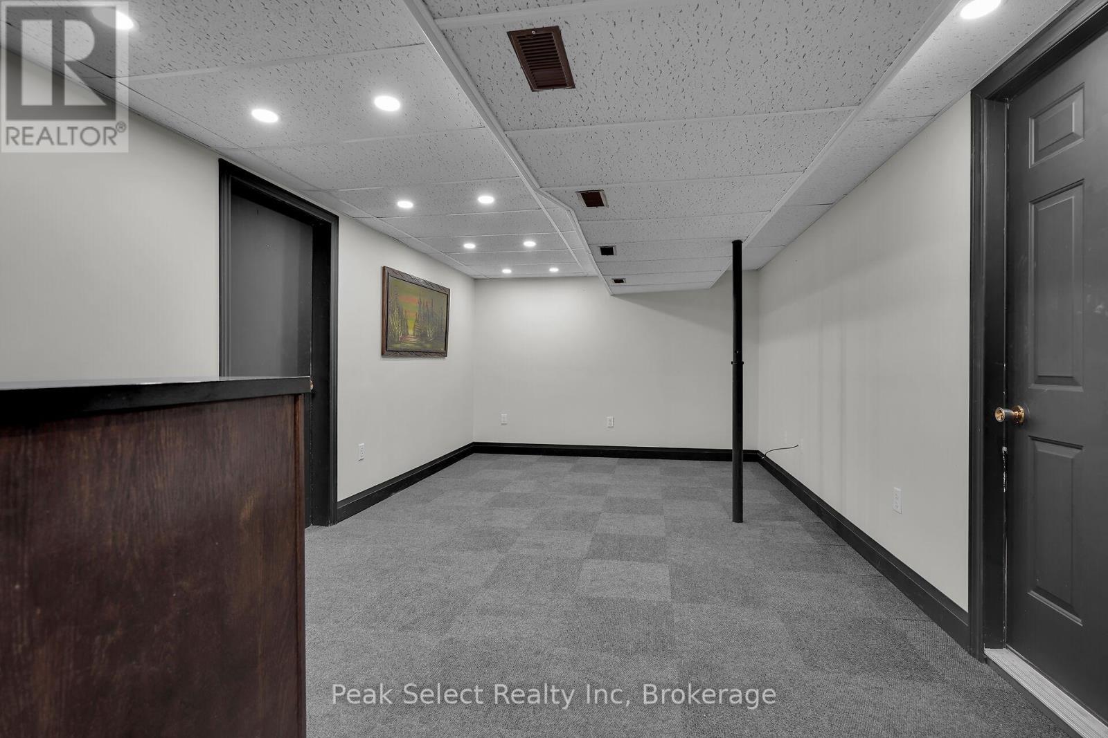 20328 Fairview Road, Thames Centre, Ontario  N0M 2P0 - Photo 27 - X12317219