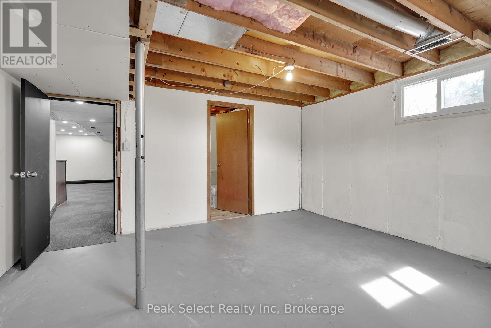 20328 Fairview Road, Thames Centre, Ontario  N0M 2P0 - Photo 37 - X12317219