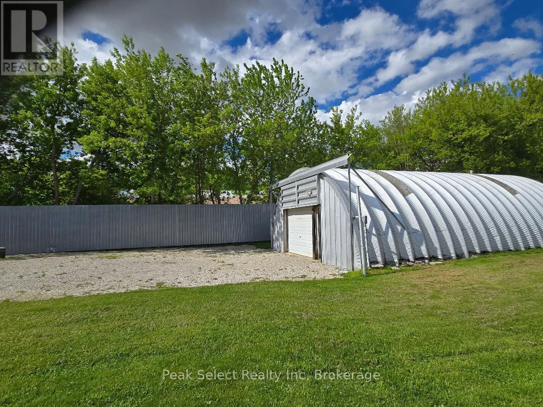20328 Fairview Road, Thames Centre, Ontario  N0M 2P0 - Photo 4 - X12317219