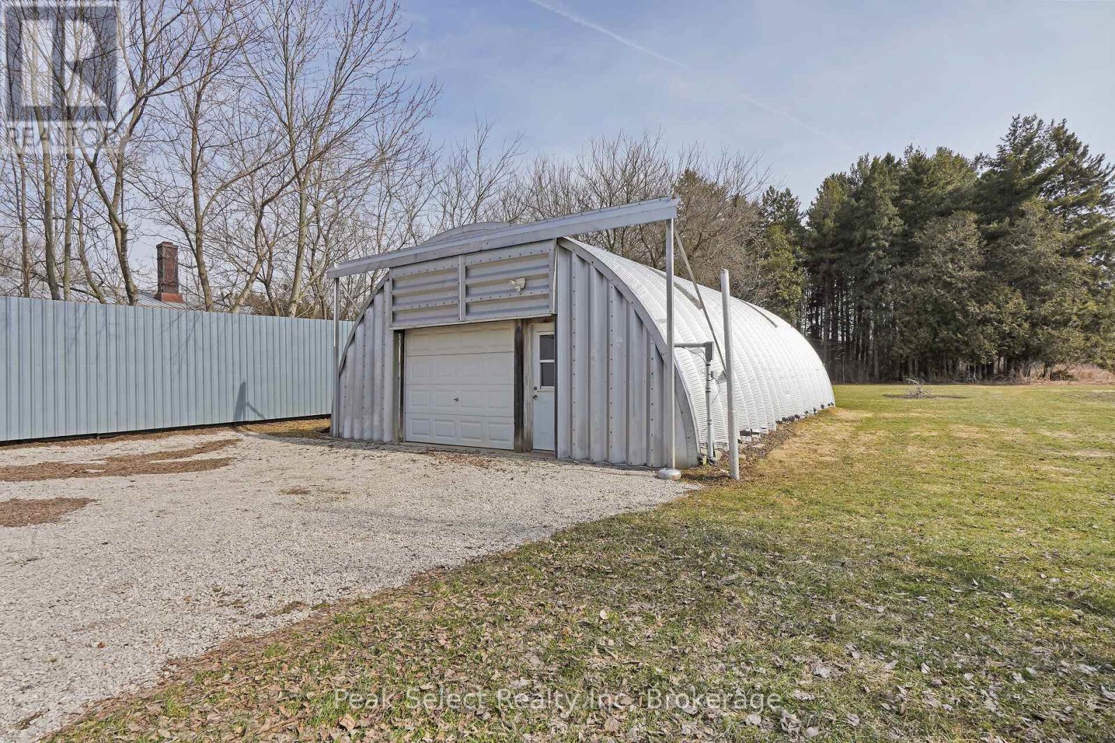 20328 Fairview Road, Thames Centre, Ontario  N0M 2P0 - Photo 41 - X12317219