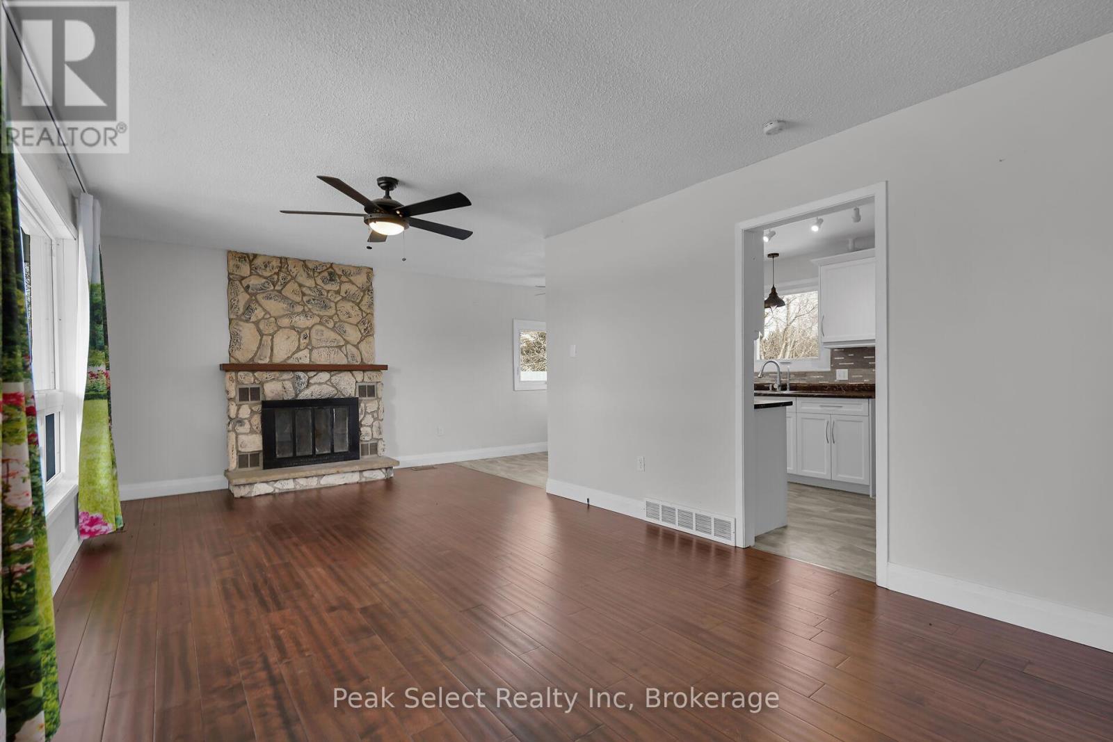 20328 Fairview Road, Thames Centre, Ontario  N0M 2P0 - Photo 7 - X12317219