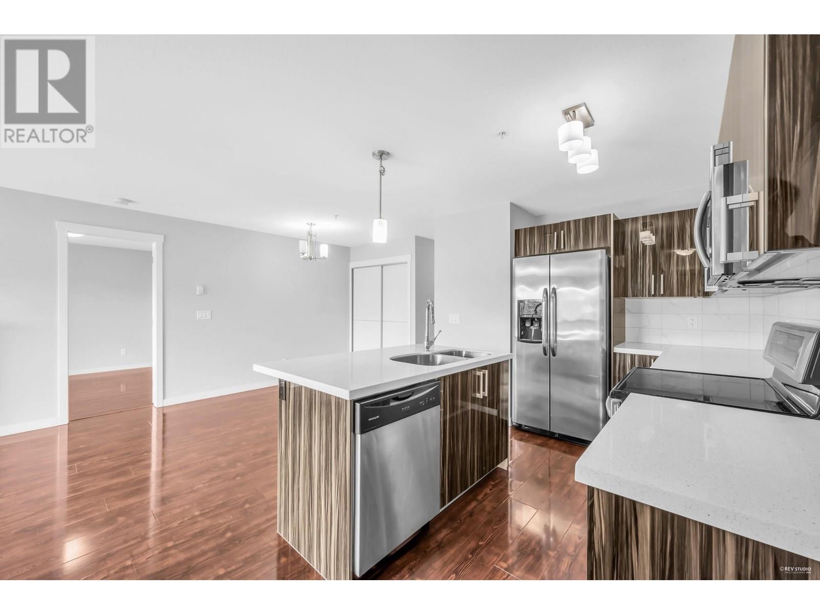301 22318 Lougheed Highway, Maple Ridge, British Columbia  V2X 2T4 - Photo 8 - R3023668