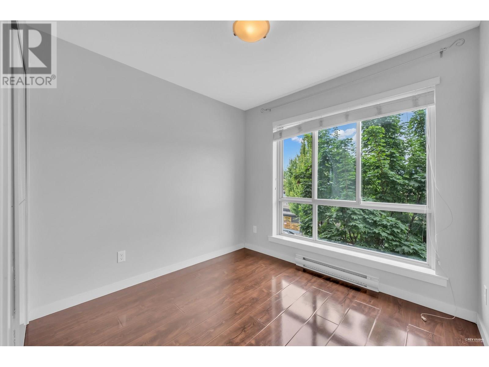 301 22318 Lougheed Highway, Maple Ridge, British Columbia  V2X 2T4 - Photo 14 - R3023668