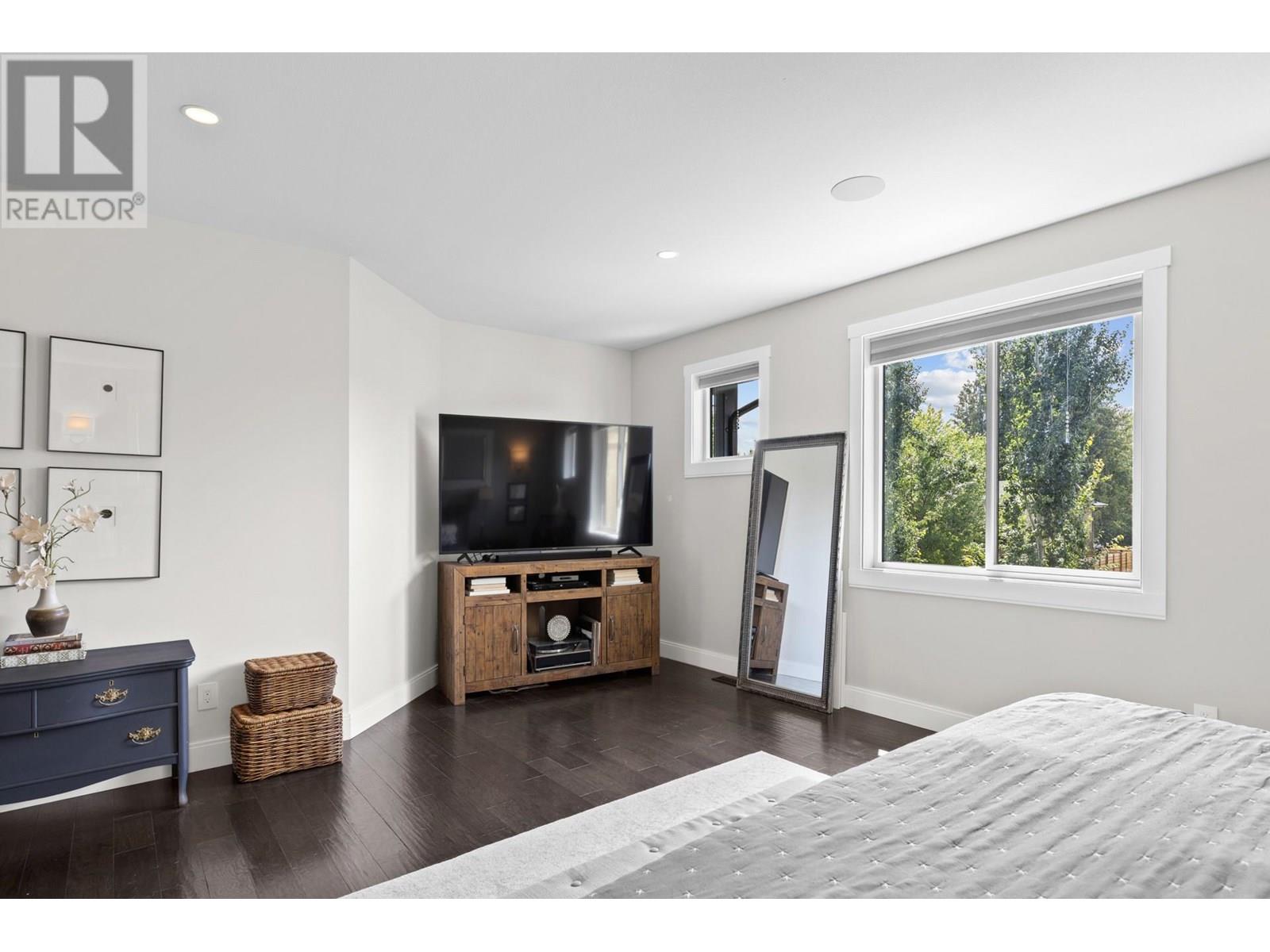 935 Laurier Avenue, Kelowna, British Columbia  V1Y 6A9 - Photo 23 - 10357584