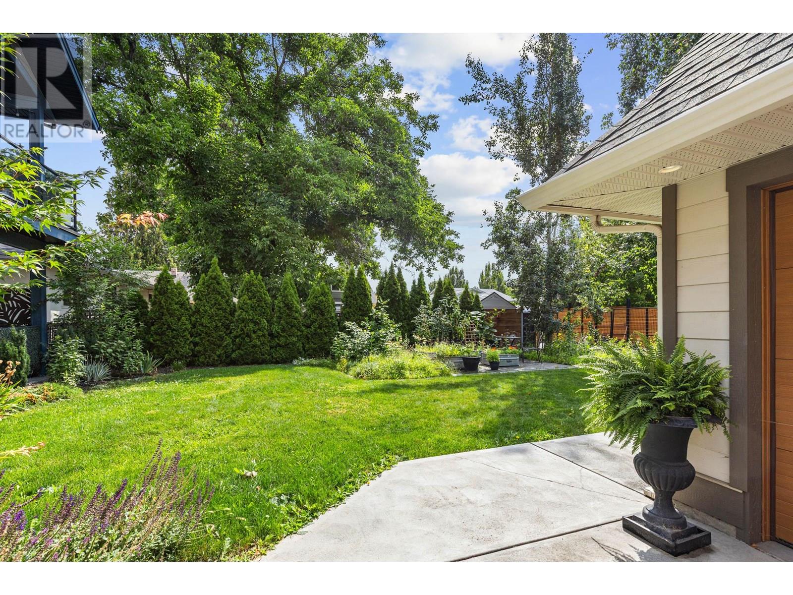 935 Laurier Avenue, Kelowna, British Columbia  V1Y 6A9 - Photo 78 - 10357584