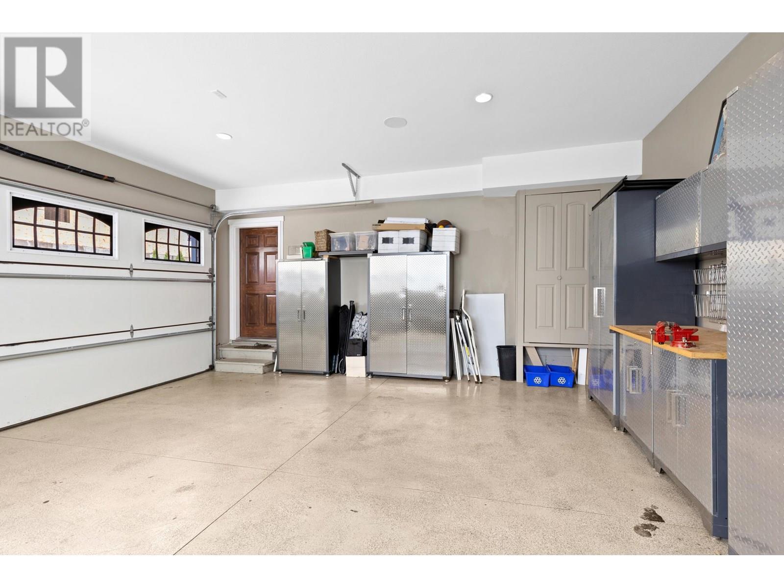 935 Laurier Avenue, Kelowna, British Columbia  V1Y 6A9 - Photo 42 - 10357584