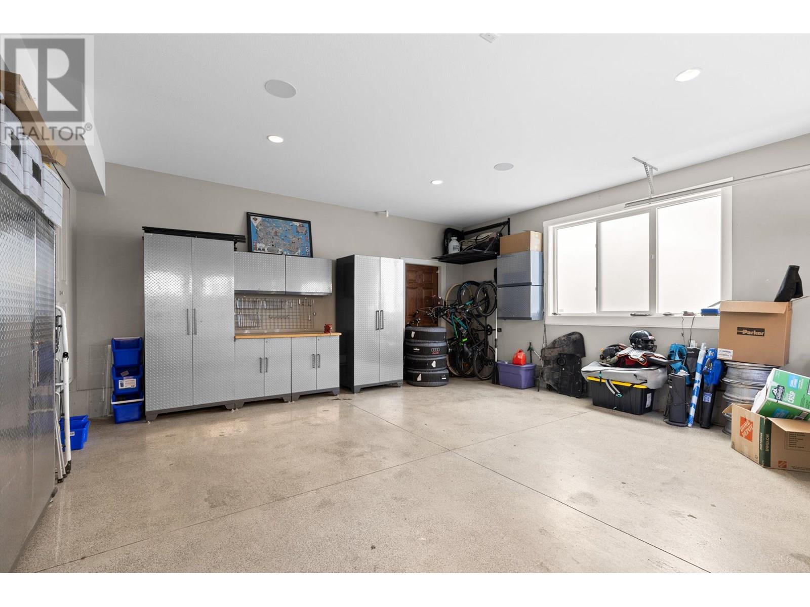 935 Laurier Avenue, Kelowna, British Columbia  V1Y 6A9 - Photo 41 - 10357584