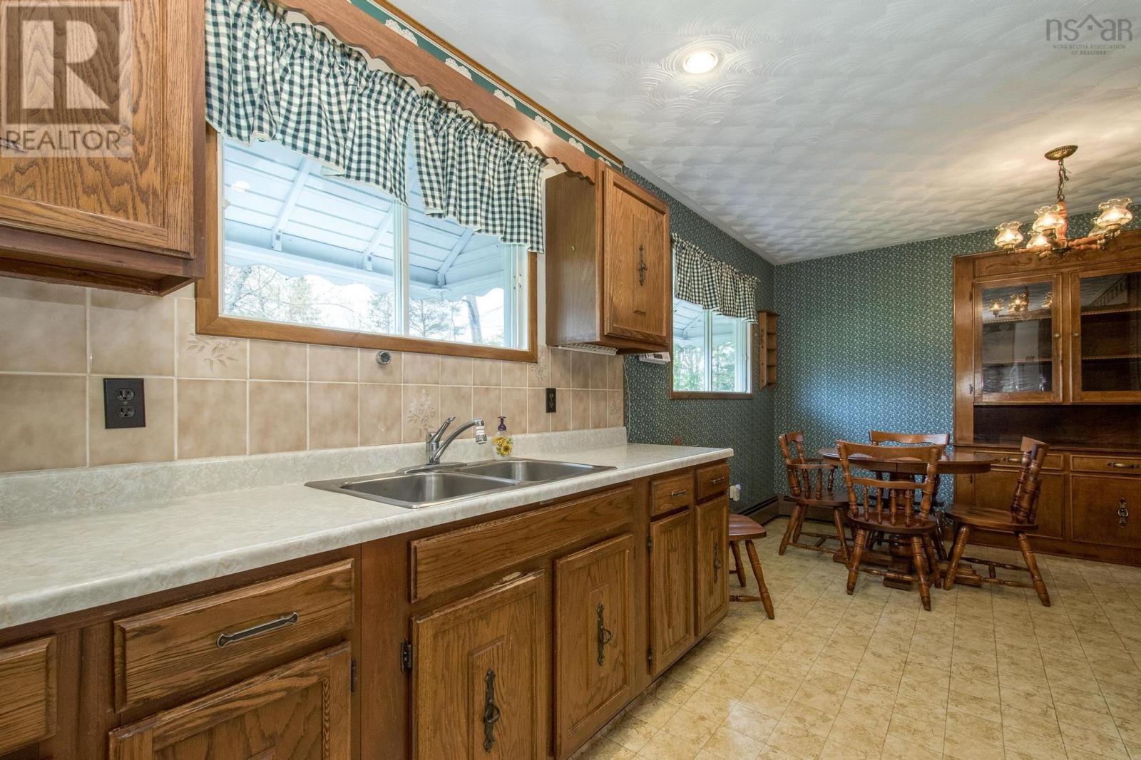 683 Main Street, Lawrencetown, Nova Scotia  B0S 1M0 - Photo 16 - 202510880
