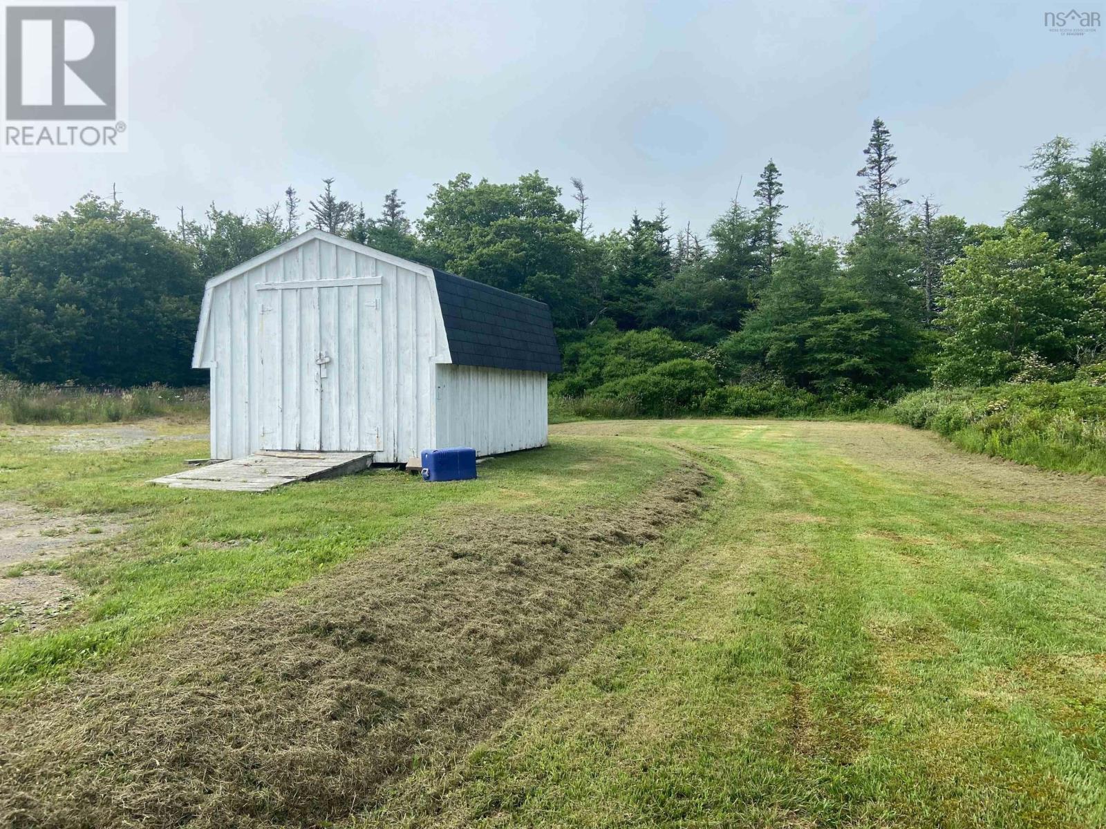 42 Abbotts Harbour Road, Middle West Pubnico, Nova Scotia  B0W 3S0 - Photo 12 - 202517020