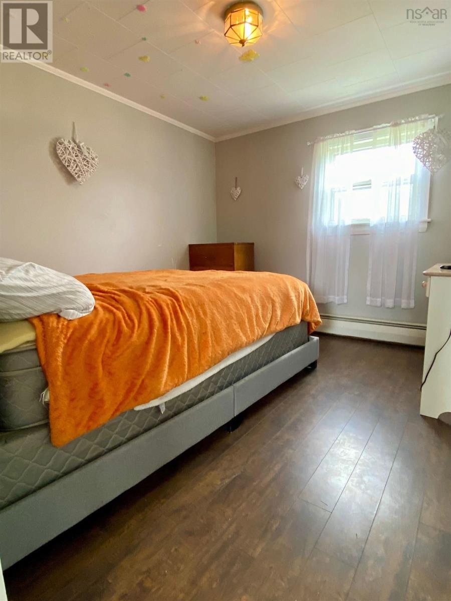 42 Abbotts Harbour Road, Middle West Pubnico, Nova Scotia  B0W 3S0 - Photo 8 - 202517020