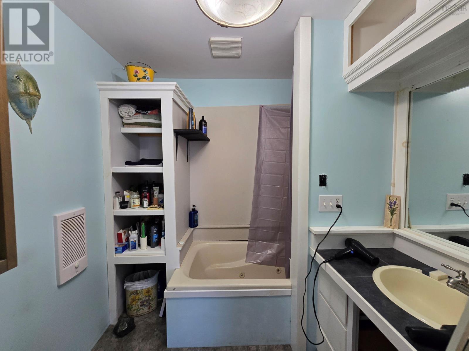 21 Charles Street, Port Maitland, Nova Scotia  B5A 5R8 - Photo 16 - 202519230