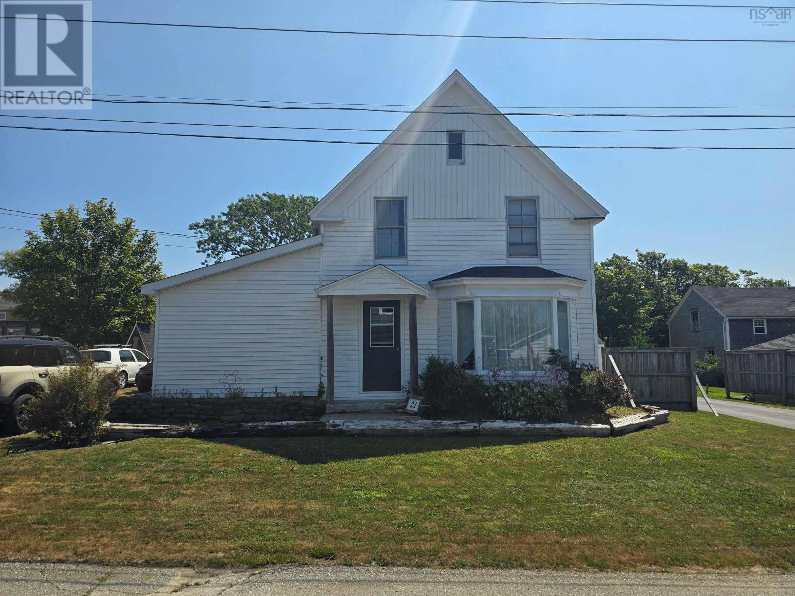 21 Charles Street, Port Maitland, Nova Scotia  B5A 5R8 - Photo 2 - 202519230