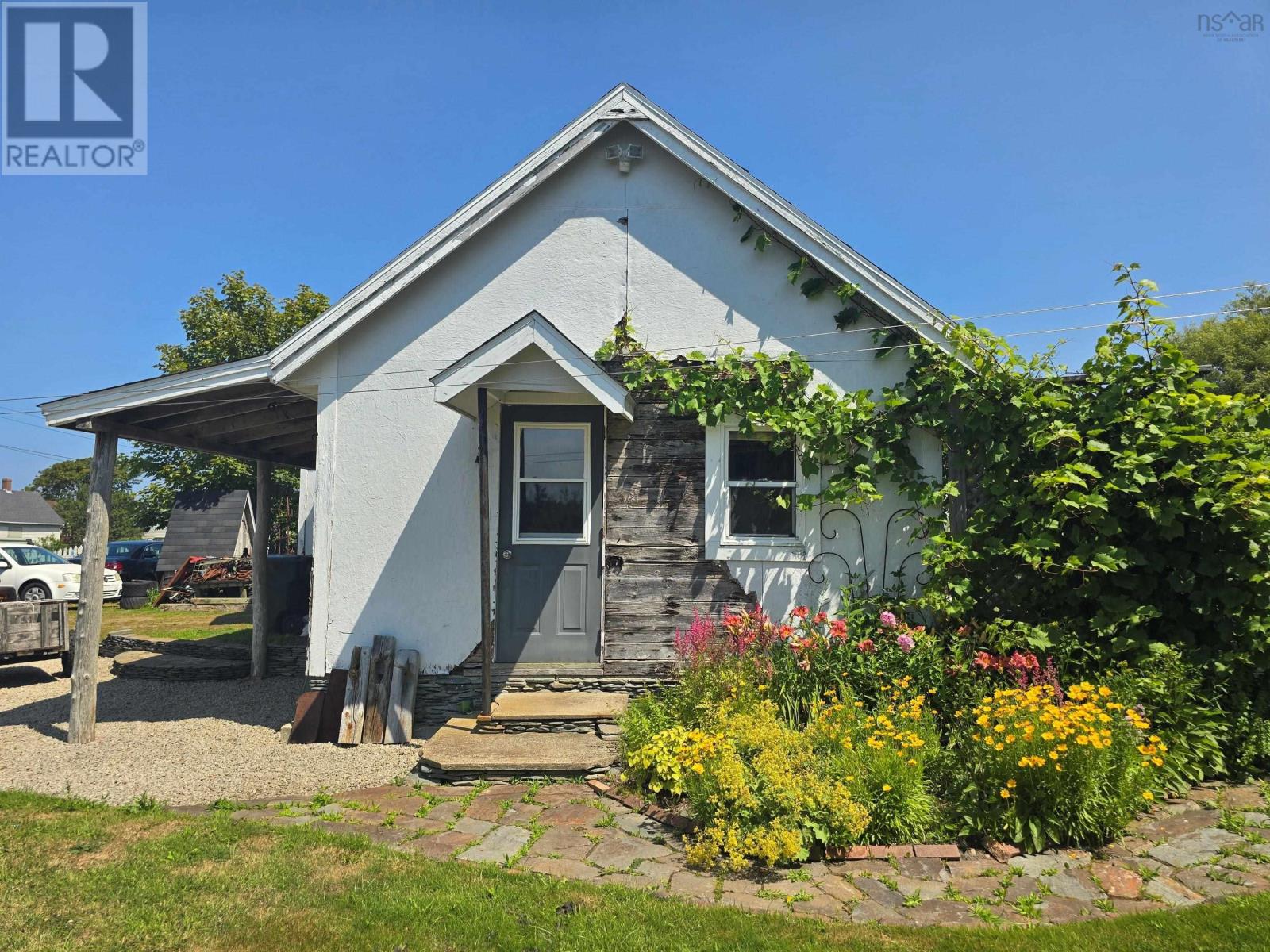 21 Charles Street, Port Maitland, Nova Scotia  B5A 5R8 - Photo 6 - 202519230