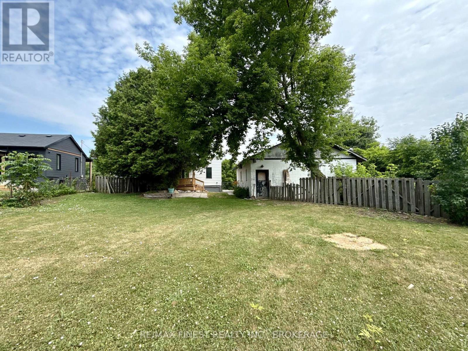 6 Greer Street, Kingston, Ontario  K7K 2V9 - Photo 31 - X12317033