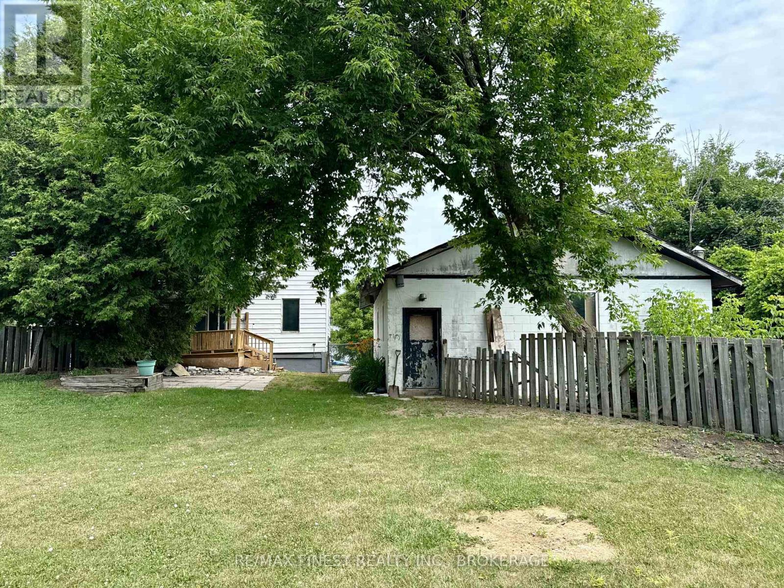 6 Greer Street, Kingston, Ontario  K7K 2V9 - Photo 30 - X12317033