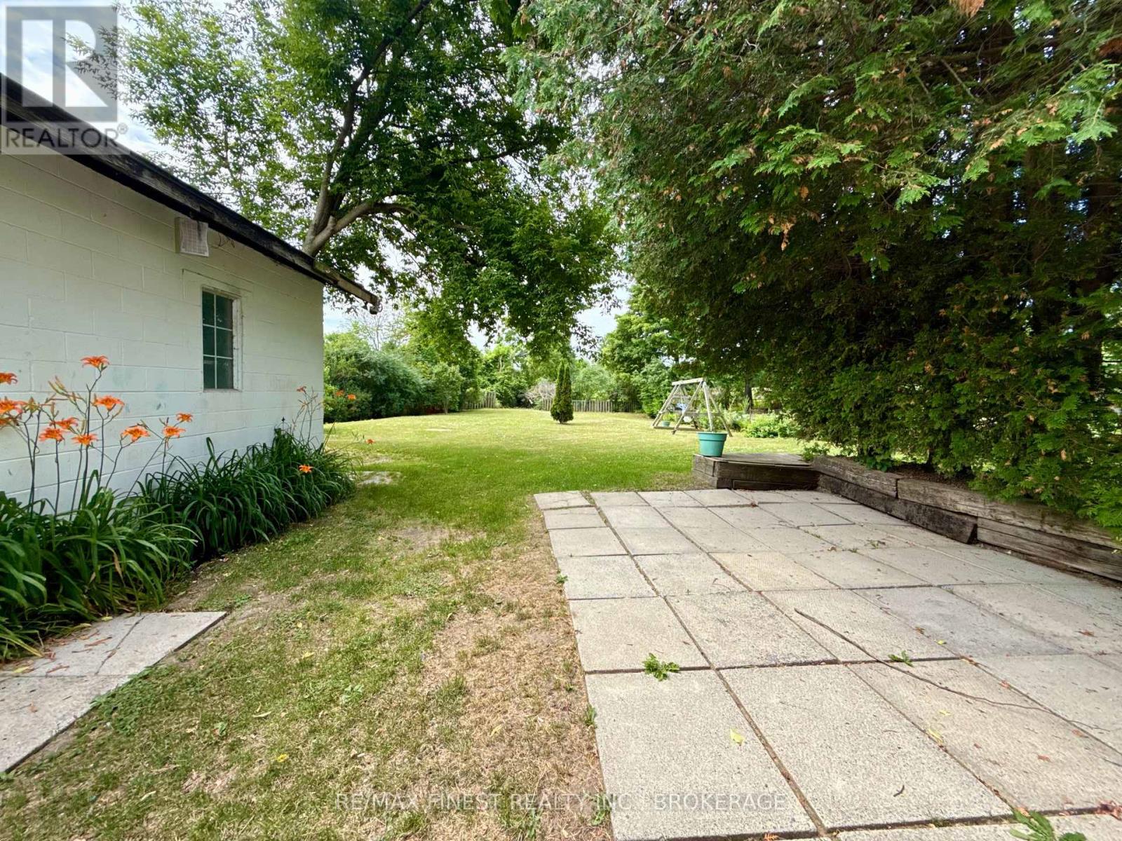 6 Greer Street, Kingston, Ontario  K7K 2V9 - Photo 29 - X12317033