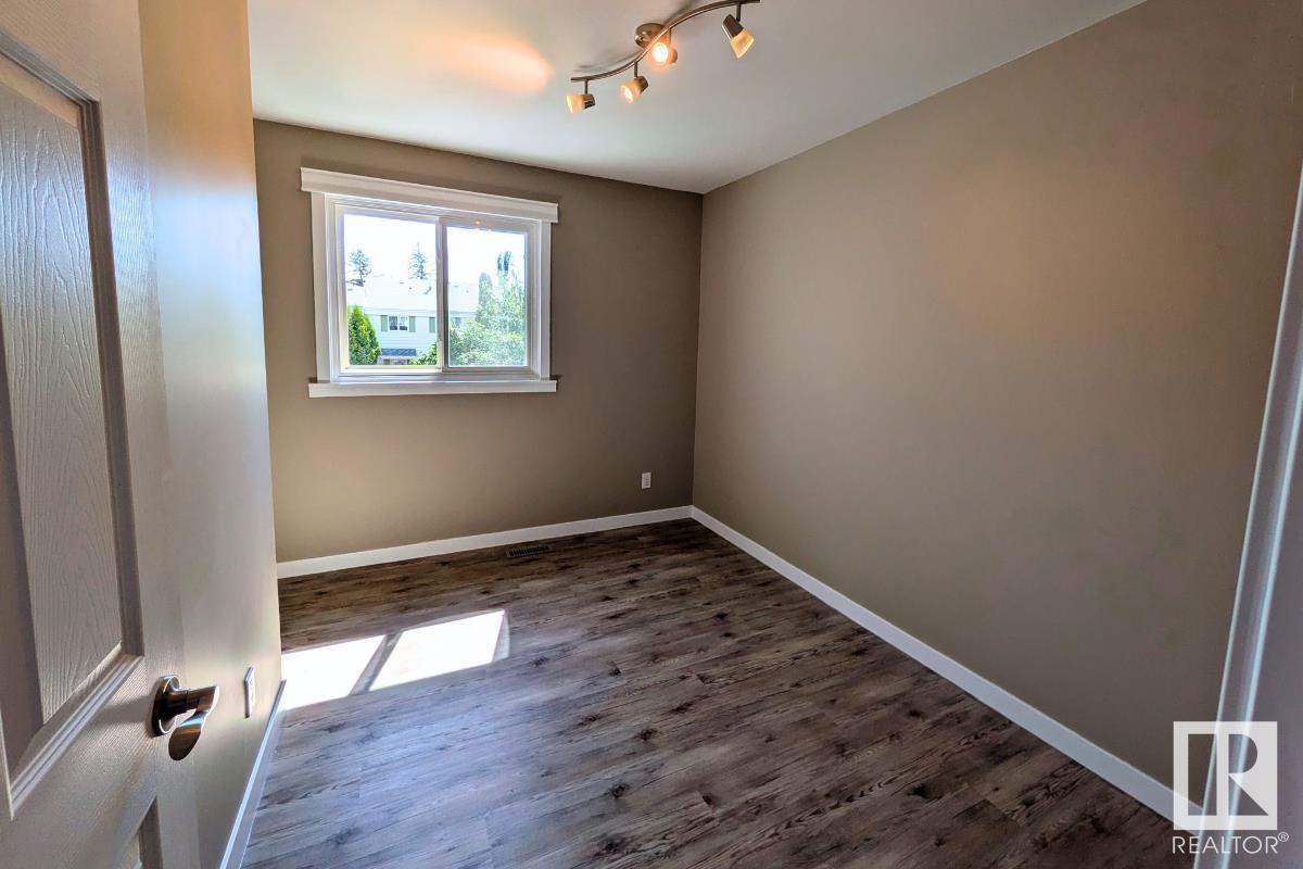 245 Primrose Gd Nw, Edmonton, Alberta  T5T 0R1 - Photo 16 - E4450496
